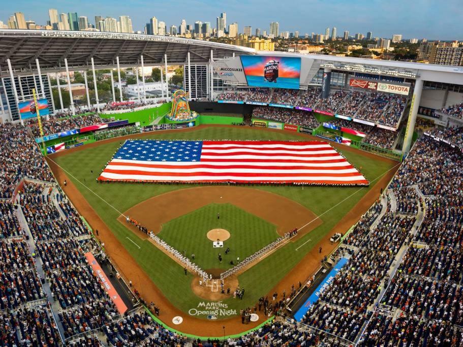 Apartments In The Heart Of Miami - Port Of Miami / Miami Airport Екстериор снимка
